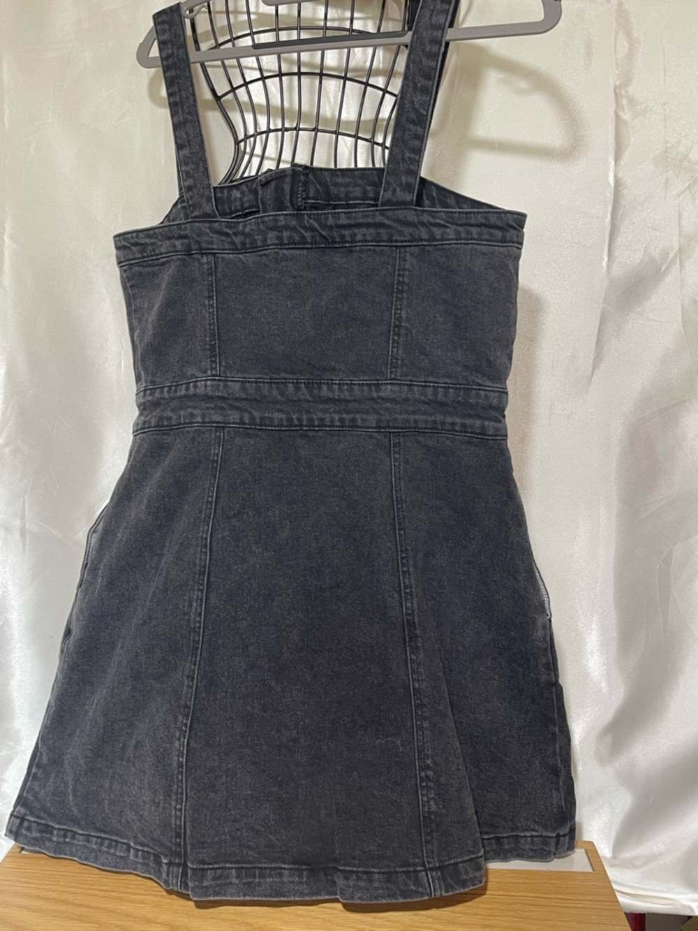 NWOT Wild Fable’90s Style Pinifore /Over-all Style Mini Dress / Fit & Flare  “M”